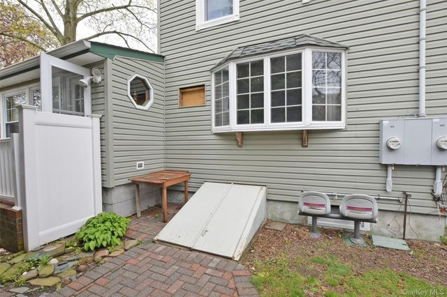 144 Division Avenue, West Sayville, NY 11796