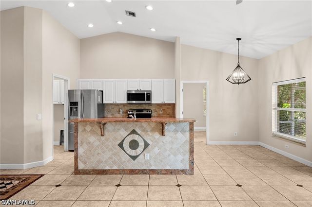 8346 Wren RD, Fort Myers, FL 33967