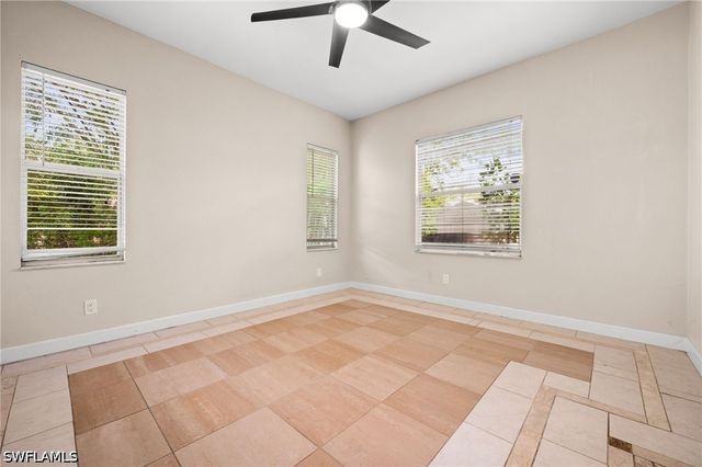 8346 Wren RD, Fort Myers, FL 33967