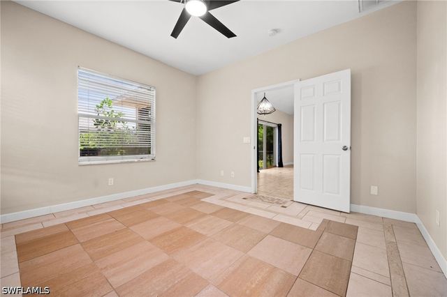 8346 Wren RD, Fort Myers, FL 33967