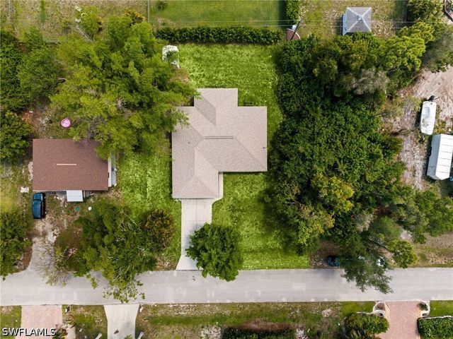 8346 Wren RD, Fort Myers, FL 33967