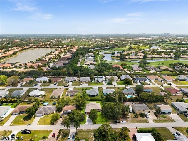 8346 Wren RD, Fort Myers, FL 33967