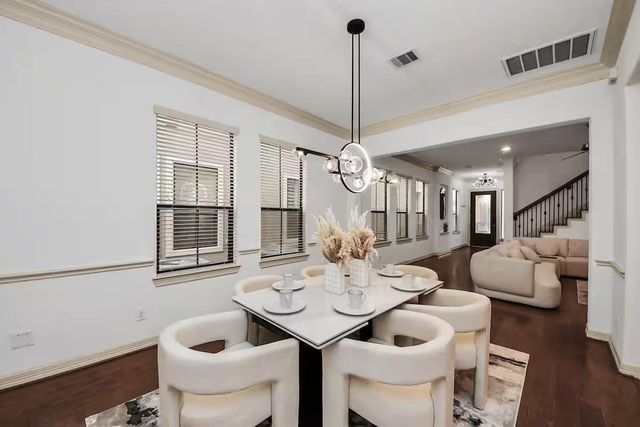 11631 Royal Oaks View, Houston, TX 77082