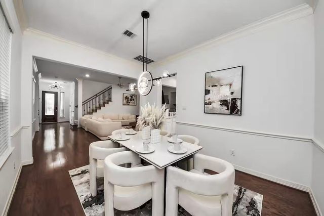 11631 Royal Oaks View, Houston, TX 77082