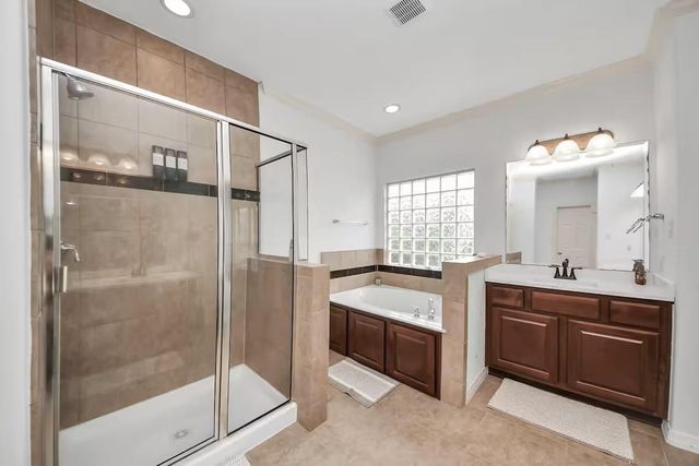 11631 Royal Oaks View, Houston, TX 77082