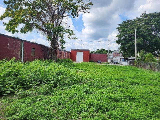 31 Delaine Street, Providence, RI 02909
