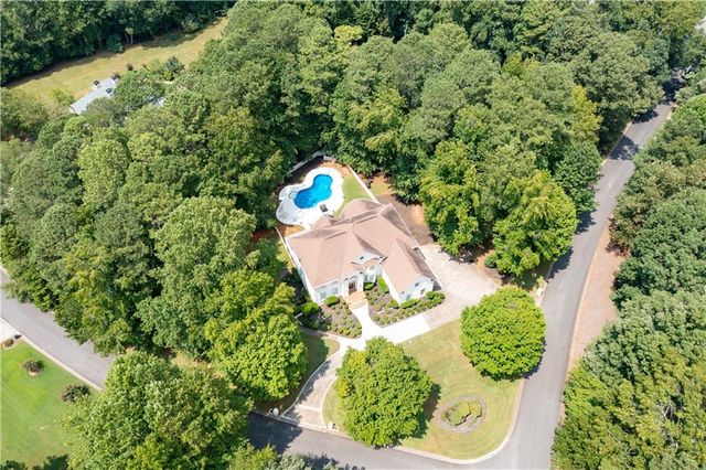 5200 Old Mountain Court NW, Powder Springs, GA 30127