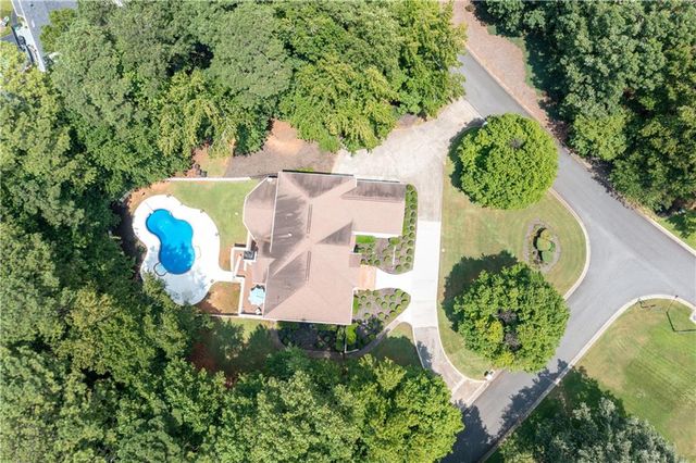 5200 Old Mountain Court NW, Powder Springs, GA 30127