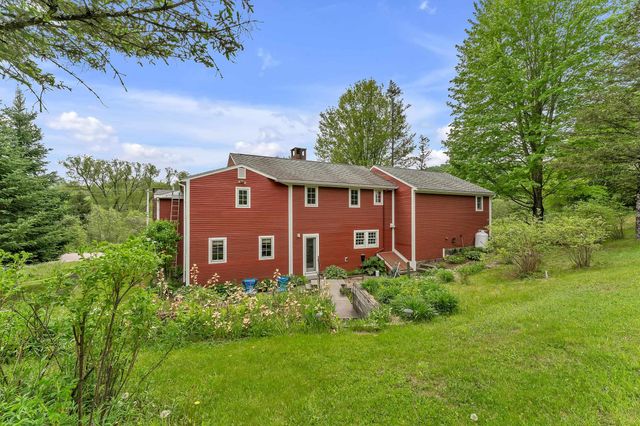904 Moscow Road, Stowe, VT 05672