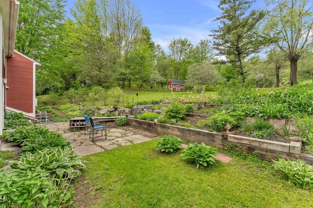 904 Moscow Road, Stowe, VT 05672