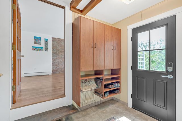 904 Moscow Road, Stowe, VT 05672