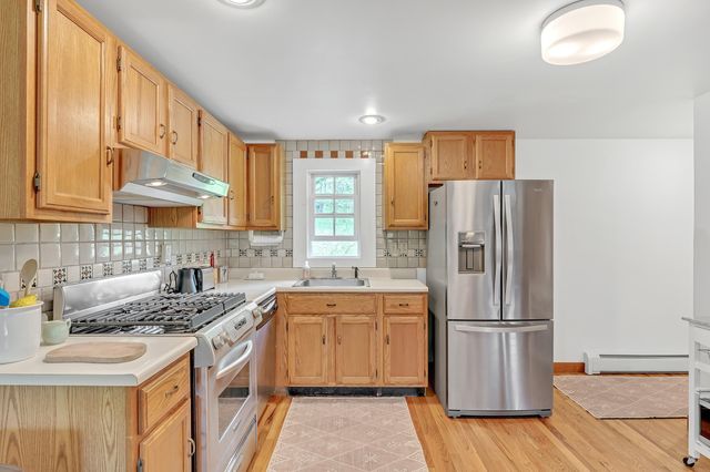 904 Moscow Road, Stowe, VT 05672
