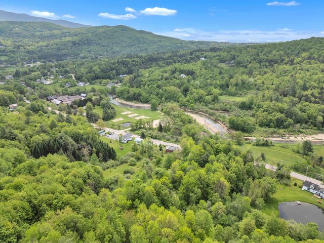 904 Moscow Road, Stowe, VT 05672