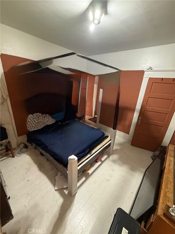 240 E Kingsley, Pomona, CA 91767