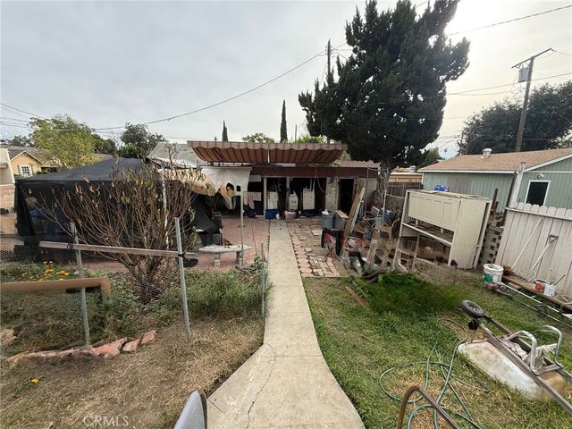 240 E Kingsley, Pomona, CA 91767