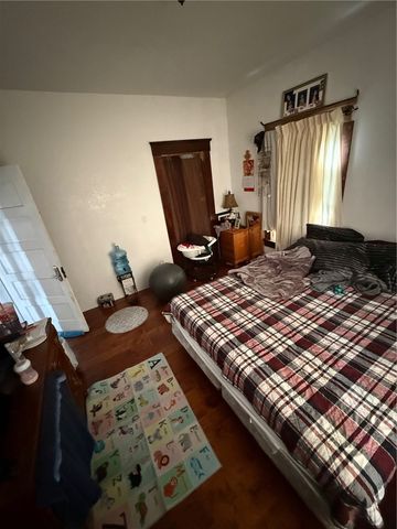 240 E Kingsley, Pomona, CA 91767