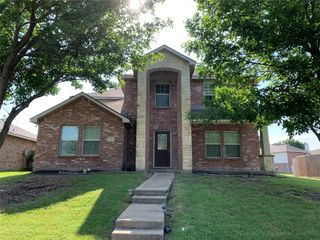 2816 Lake Vista Drive, Wylie, TX 75098
