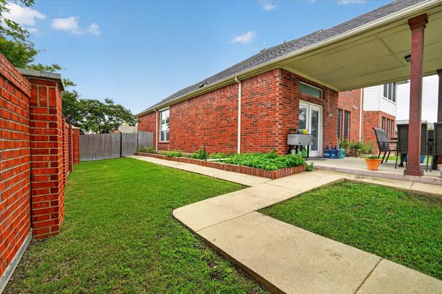 5107 Autumn Hill, Grand Prairie, TX 75052