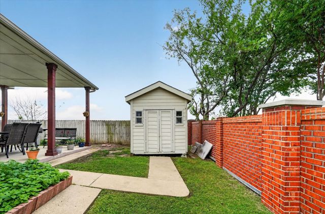 5107 Autumn Hill, Grand Prairie, TX 75052