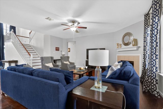 5107 Autumn Hill, Grand Prairie, TX 75052
