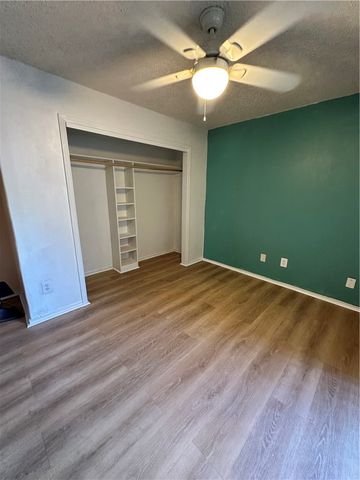7122 Premont Dr E-103, Corpus Christi, TX 78414