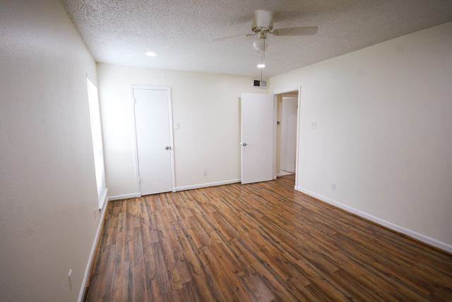 12816 Midway Road 1067, Dallas, TX 75244