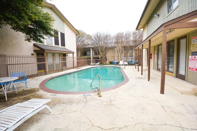 12816 Midway Road 1067, Dallas, TX 75244