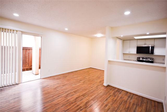 12816 Midway Road 1067, Dallas, TX 75244