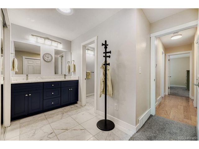 6300 W Mansfield Ave 62, Denver, CO 80235