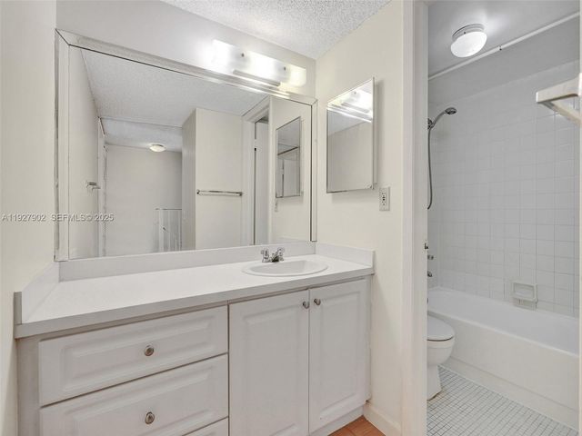 4600 SW 67th Ave 235, Miami, FL 33155