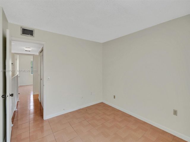 4600 SW 67th Ave 235, Miami, FL 33155