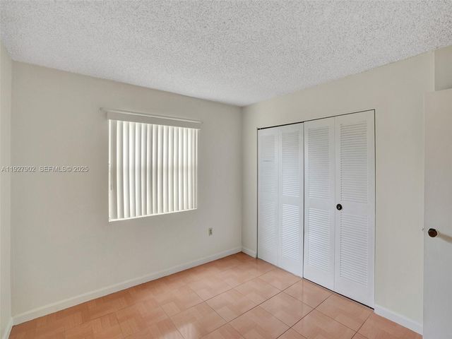 4600 SW 67th Ave 235, Miami, FL 33155