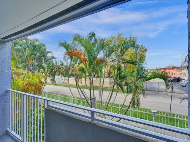 4600 SW 67th Ave 235, Miami, FL 33155