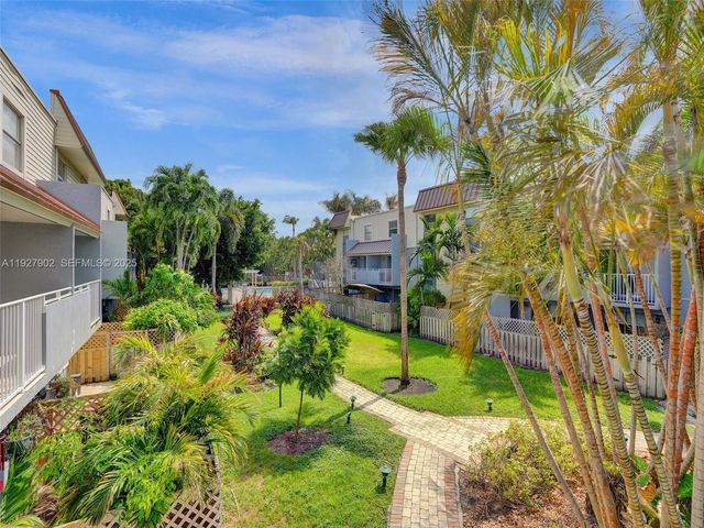 4600 SW 67th Ave 235, Miami, FL 33155