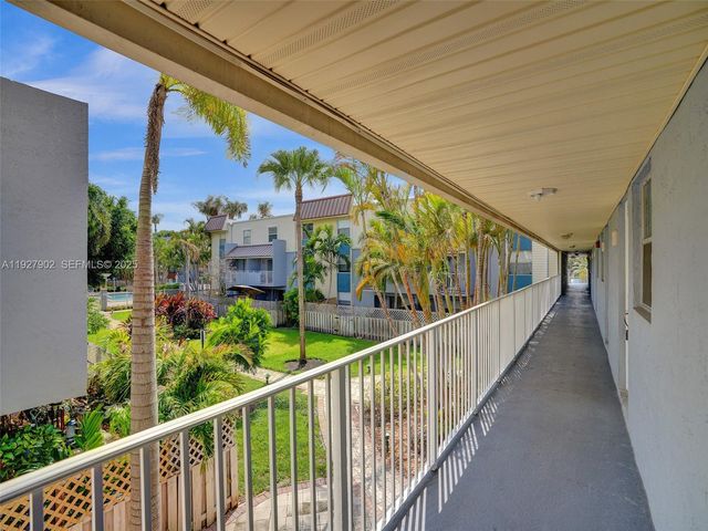 4600 SW 67th Ave 235, Miami, FL 33155