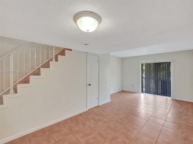 4600 SW 67th Ave 235, Miami, FL 33155