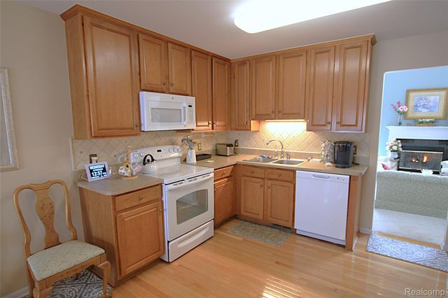 5942 Augusta Lane, Holly Township, MI 48439