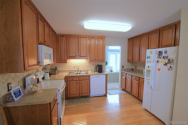 5942 Augusta Lane, Holly Township, MI 48439