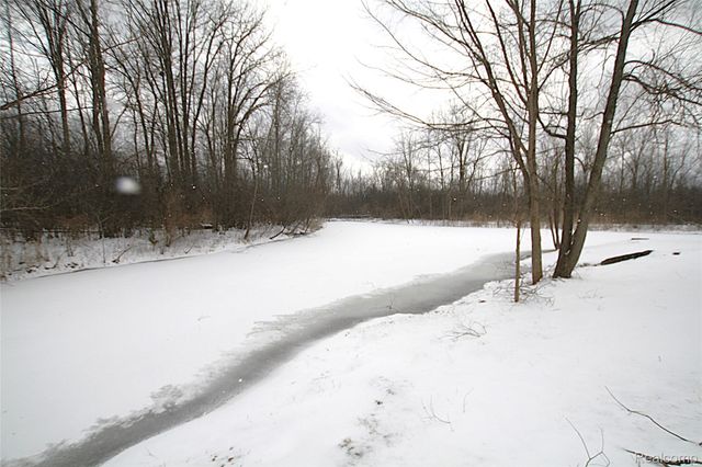 5942 Augusta Lane, Holly Township, MI 48439