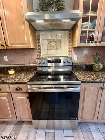 157 W Glen Rd, Denville Twp., NJ 07834