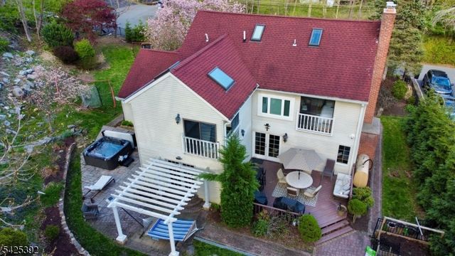 157 W Glen Rd, Denville Twp., NJ 07834