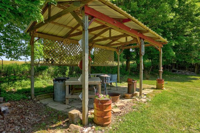 5400 Sister Lake Road, Columbiaville, MI 48421