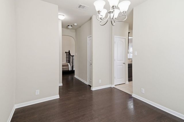 1512 Sugarberry LN, Austin, TX 78748