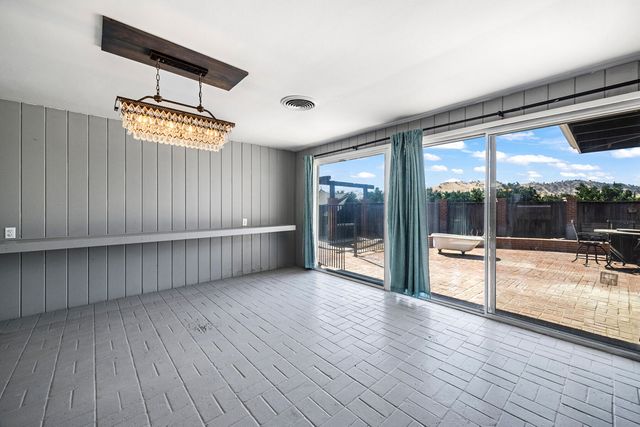 23405 328th Avenue, Woodlake, CA 93286