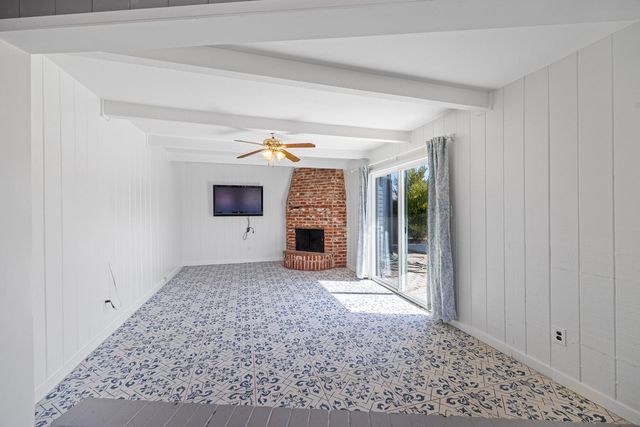 23405 328th Avenue, Woodlake, CA 93286