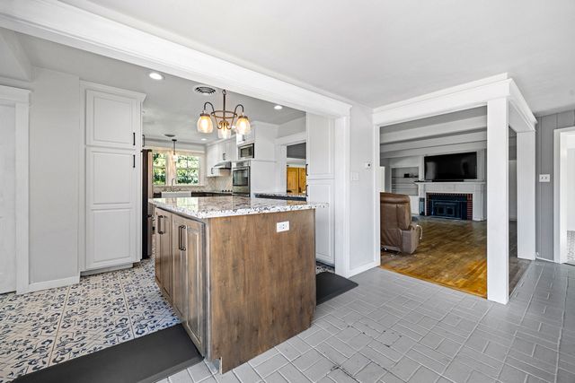 23405 328th Avenue, Woodlake, CA 93286