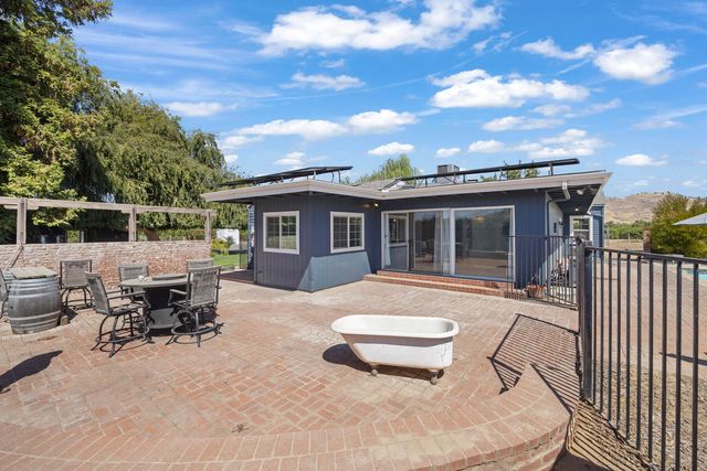 23405 328th Avenue, Woodlake, CA 93286