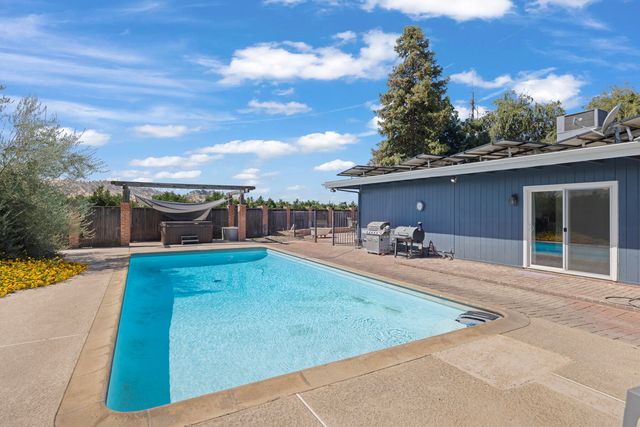 23405 328th Avenue, Woodlake, CA 93286