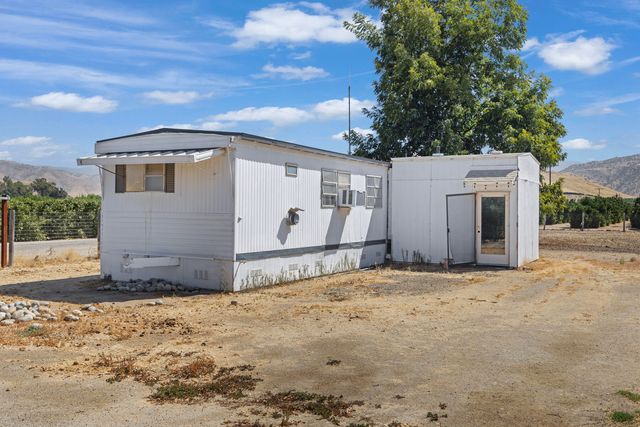 23405 328th Avenue, Woodlake, CA 93286