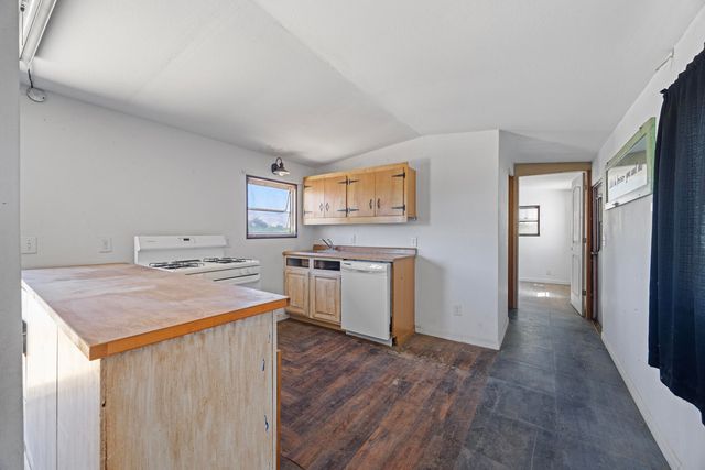 23405 328th Avenue, Woodlake, CA 93286